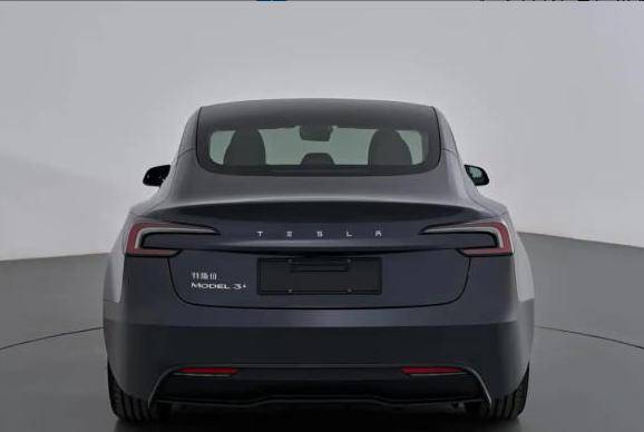 830公里續(xù)航,26.95萬定價,特斯拉 Model 3到底怎么樣?