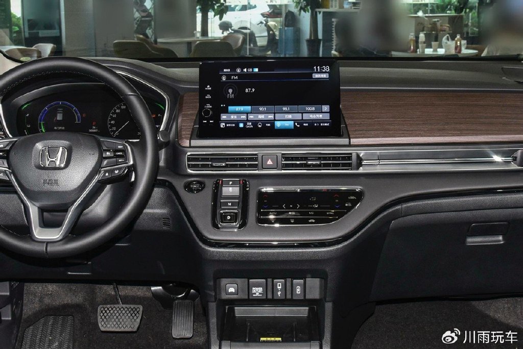 軸距2.9米,還用扭力梁,本田奧德賽哪個版本更適合家用?