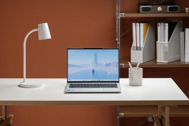 慧天X5測評:超輕薄機身加標壓性能,企業辦公神器?